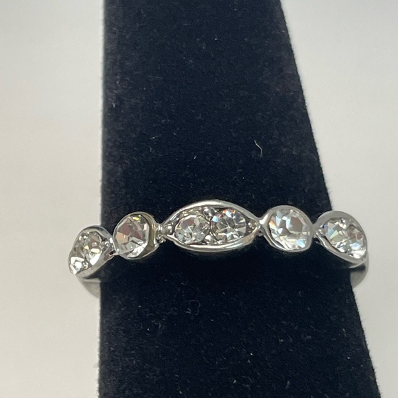 Cubic zirconia and silver tone thin band ring size 7.5 - Picture 1 of 6